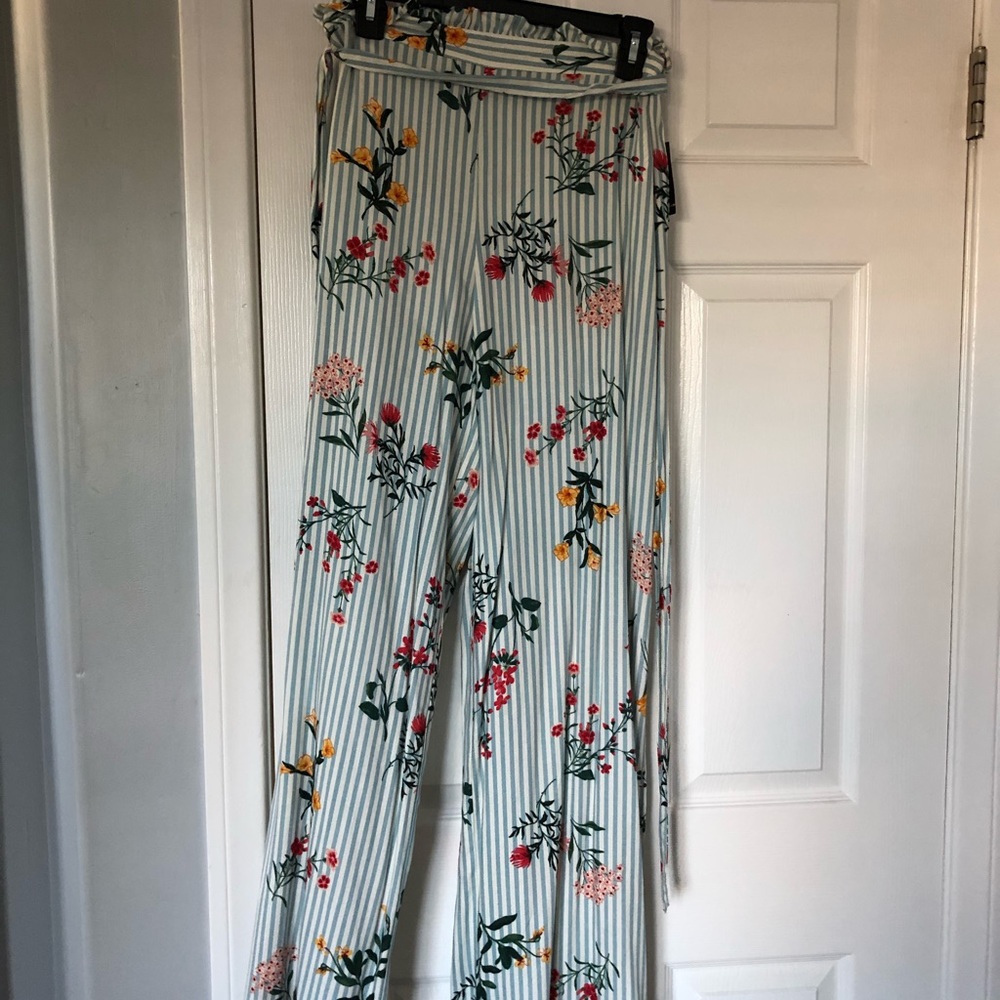 Flowy striped floral high waisted pants